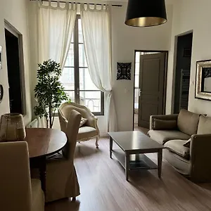 Galante Intramuros Apartment